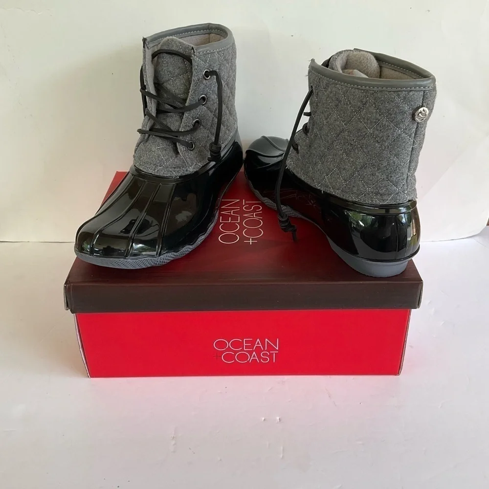 Ocean+Coast Waterproof Boots Quilted Gray Fabric Black Rubber Rain Snow 8 Medium